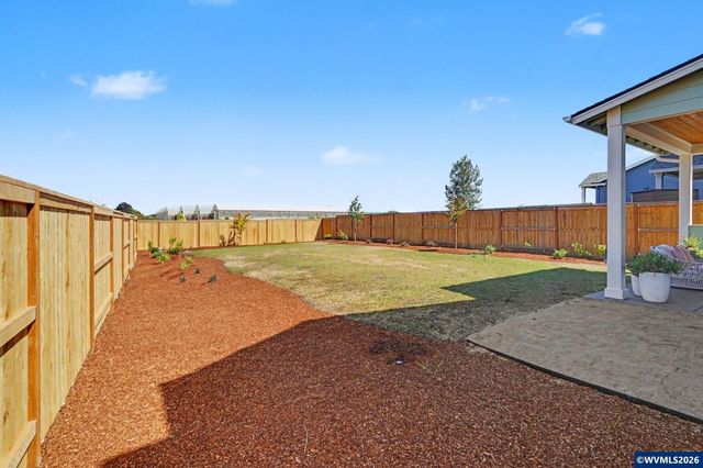 5662 49th Av NE, Salem, OR 97305