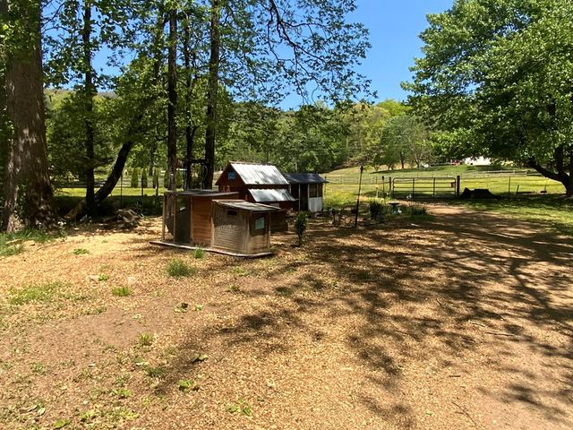 136 Gibson Road, Andrews, NC 28901