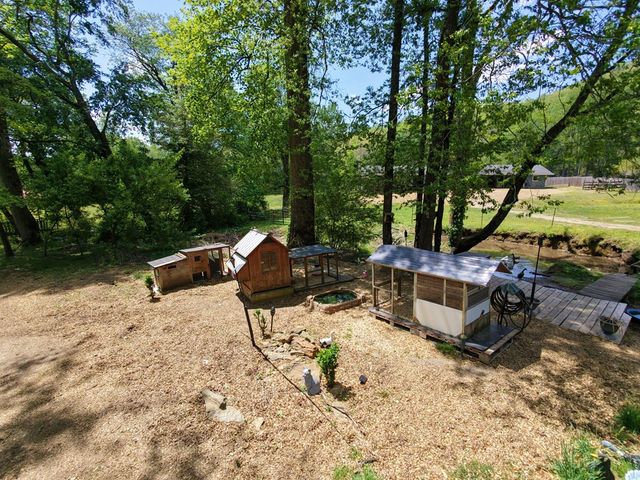 136 Gibson Road, Andrews, NC 28901