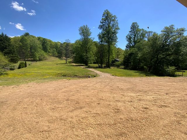 136 Gibson Road, Andrews, NC 28901