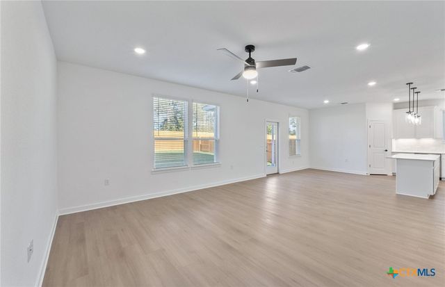 109 Adlai Avenue, Georgetown, TX 78633