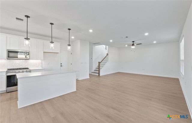 109 Adlai Avenue, Georgetown, TX 78633