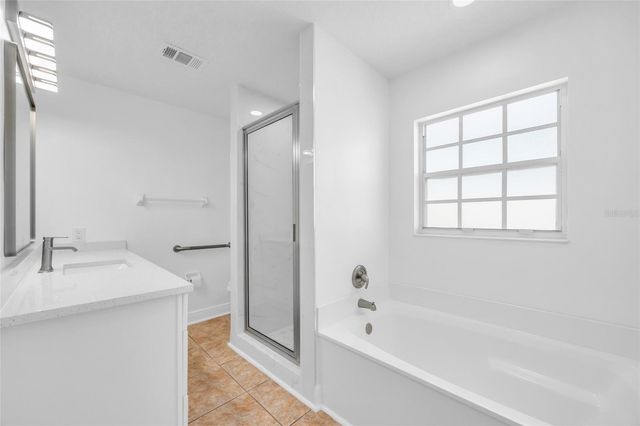 2910 LOTUS CT, Kissimmee, FL 34747