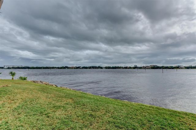 746 MARINA POINT DRIVE 7460, Daytona Beach, FL 32114