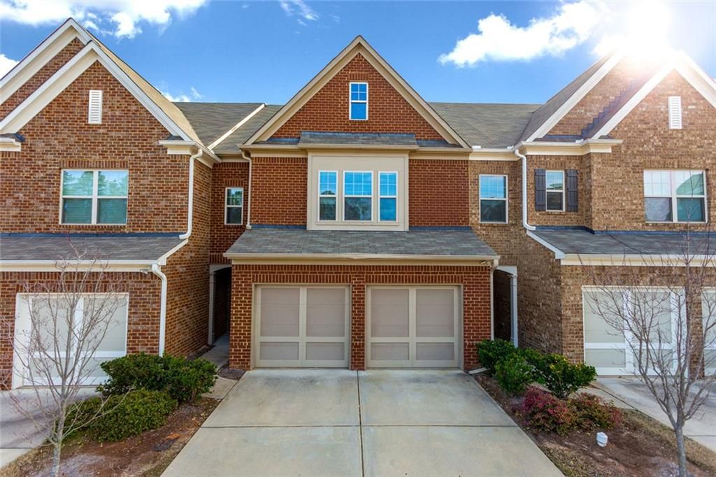 2105 Greencrest Circle, Alpharetta, GA 30004