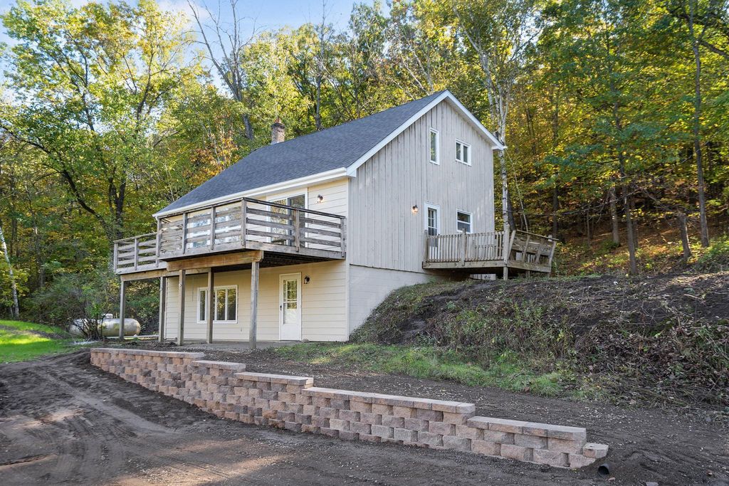 15391 Ravenna Trail, Hastings, MN 55033