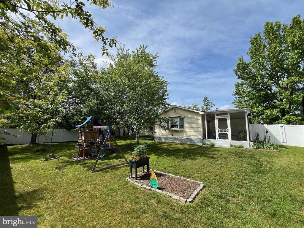 201 BARKSDALE AVENUE, Waldorf, MD 20602