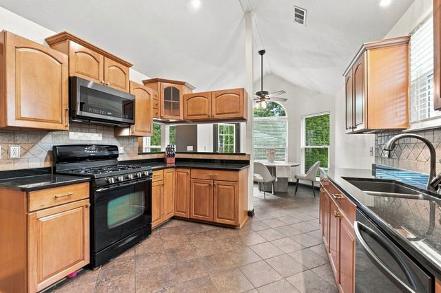 1605 Glen Trail Dr, Mount Juliet, TN 37122