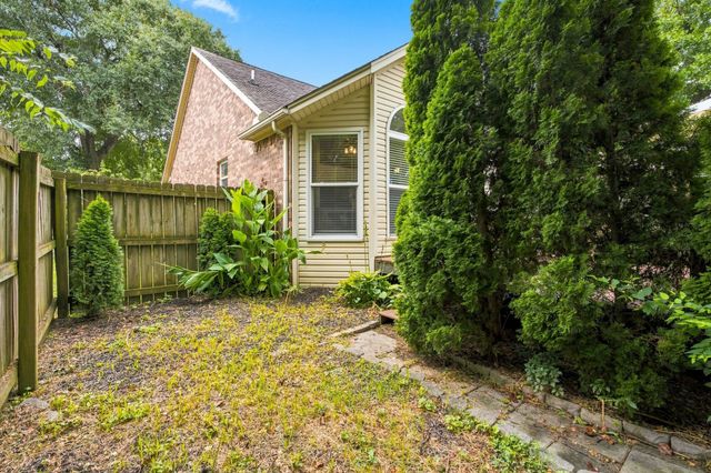 1605 Glen Trail Dr, Mount Juliet, TN 37122