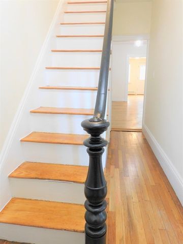 30 Jenkins St, Boston, MA 02127