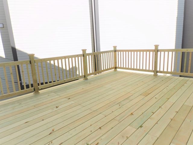 30 Jenkins St, Boston, MA 02127