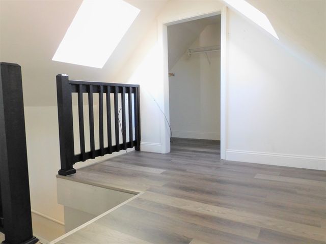 30 Jenkins St, Boston, MA 02127