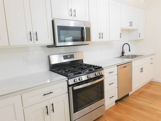 30 Jenkins St, Boston, MA 02127