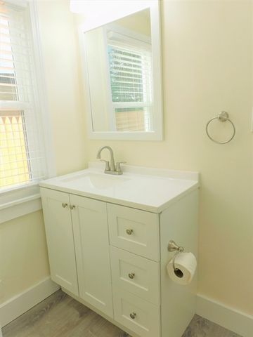 30 Jenkins St, Boston, MA 02127