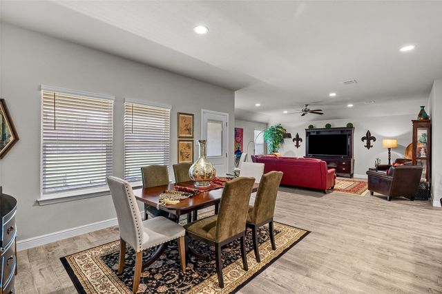 1119 Keystone Drive, Granbury, TX 76048