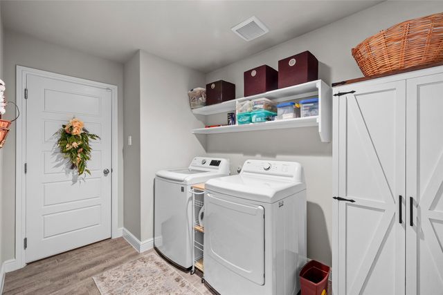 1119 Keystone Drive, Granbury, TX 76048
