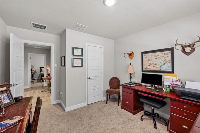 1119 Keystone Drive, Granbury, TX 76048