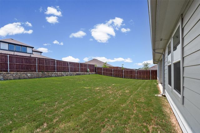1119 Keystone Drive, Granbury, TX 76048