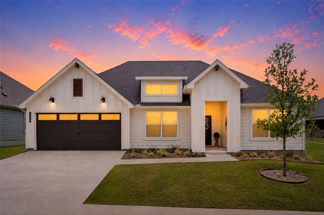 1119 Keystone Drive, Granbury, TX 76048