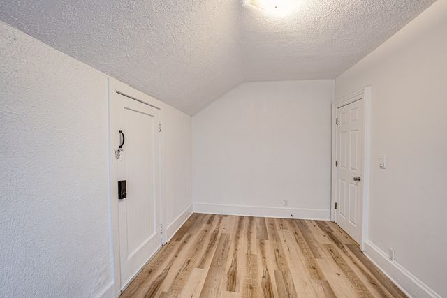 264 N Jackson Street 2, Elgin, IL 60123