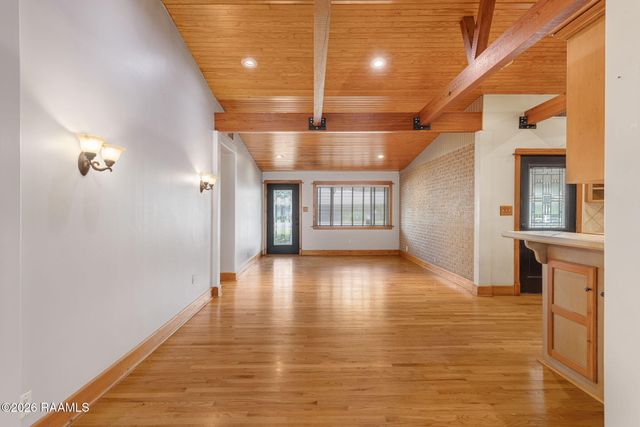 207 Genevieve Drive, Lafayette, LA 70503
