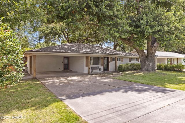207 Genevieve Drive, Lafayette, LA 70503