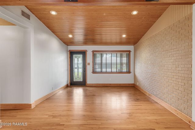 207 Genevieve Drive, Lafayette, LA 70503