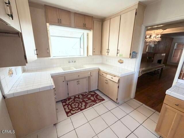 5213 Don Pio Drive, Los Angeles, CA 91364