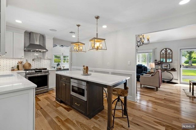 36 Laggner Court, Hawthorne, NJ 07506