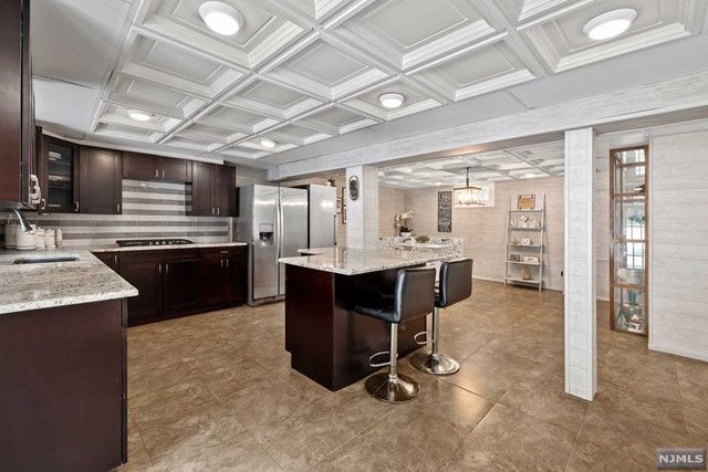 36 Laggner Court, Hawthorne, NJ 07506