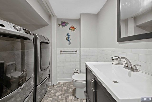 36 Laggner Court, Hawthorne, NJ 07506