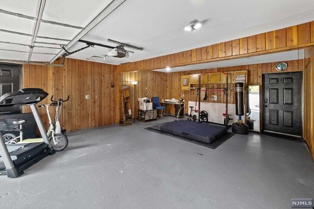 36 Laggner Court, Hawthorne, NJ 07506