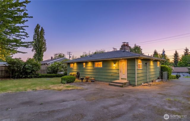 3418 Petersville Road NE, Bremerton, WA 98310