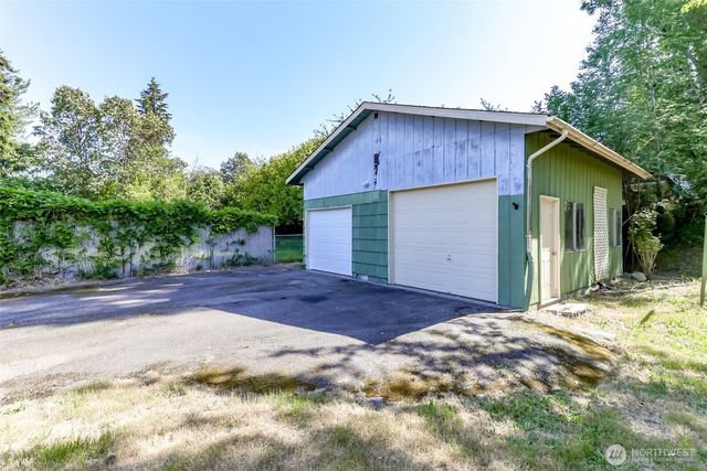 3418 Petersville Road NE, Bremerton, WA 98310