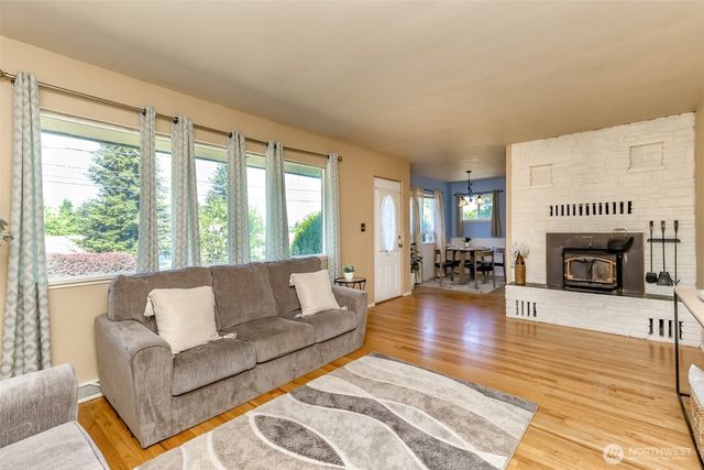3418 Petersville Road NE, Bremerton, WA 98310