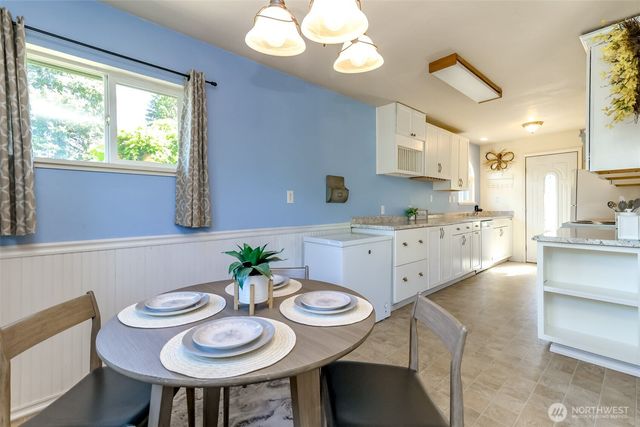 3418 Petersville Road NE, Bremerton, WA 98310