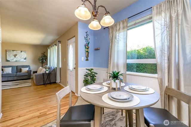 3418 Petersville Road NE, Bremerton, WA 98310