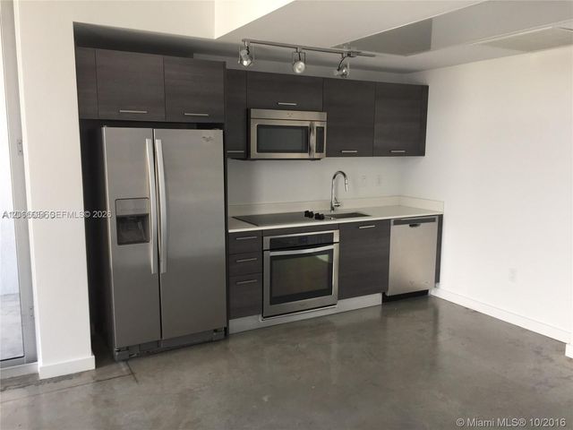 151 SE 1st St 3404, Miami, FL 33131