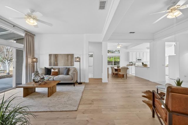 510 Diamond Glen Cir, Folsom, CA 95630