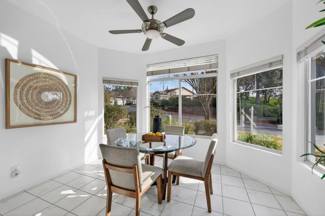 510 Diamond Glen Cir, Folsom, CA 95630