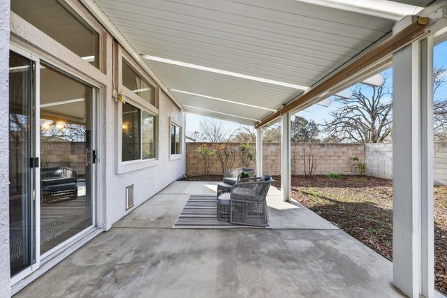 510 Diamond Glen Cir, Folsom, CA 95630