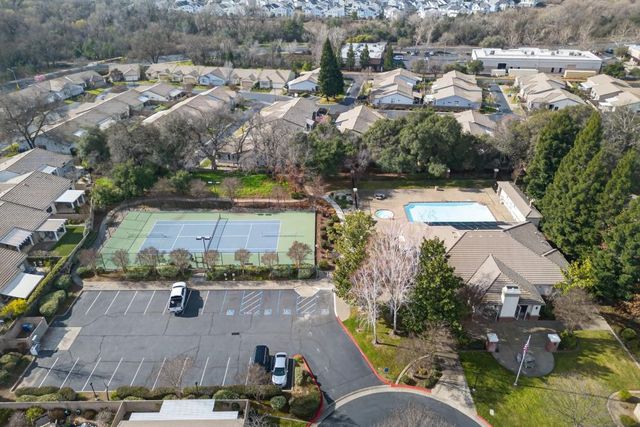 510 Diamond Glen Cir, Folsom, CA 95630