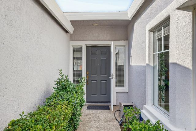 510 Diamond Glen Cir, Folsom, CA 95630