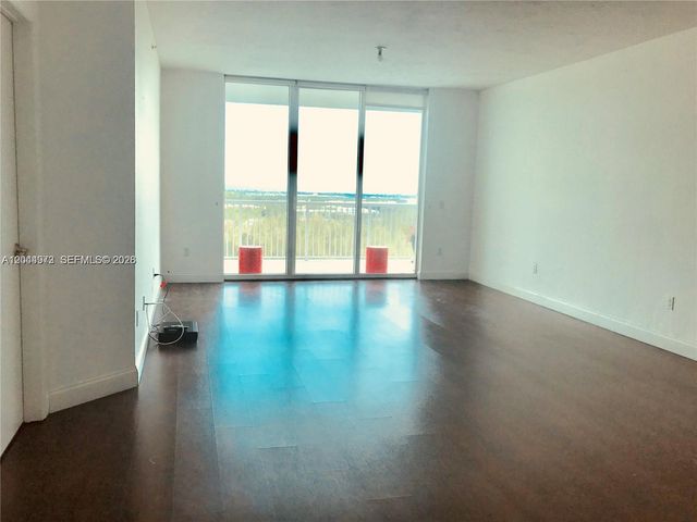 15051 Royal Oaks Ln 1903, North Miami, FL 33181