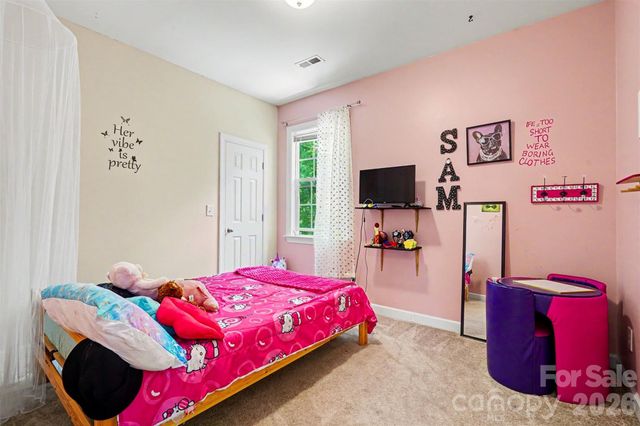 8932 Arbor Creek Drive, Charlotte, NC 28269