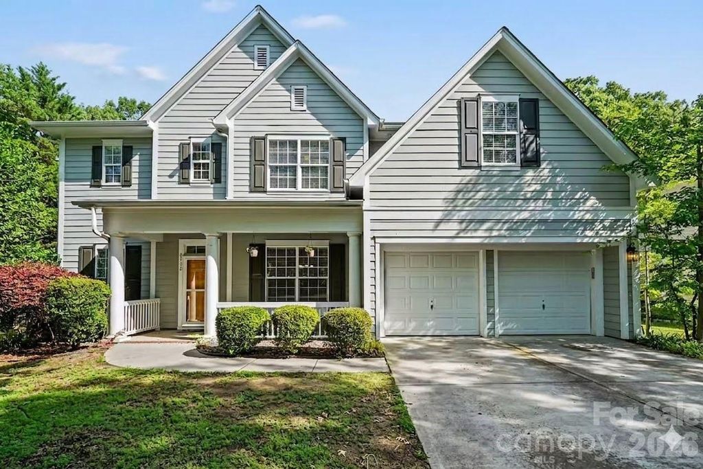 8932 Arbor Creek Drive, Charlotte, NC 28269