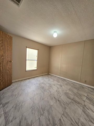 3045 SE 36th Avenue, Okeechobee, FL 34974