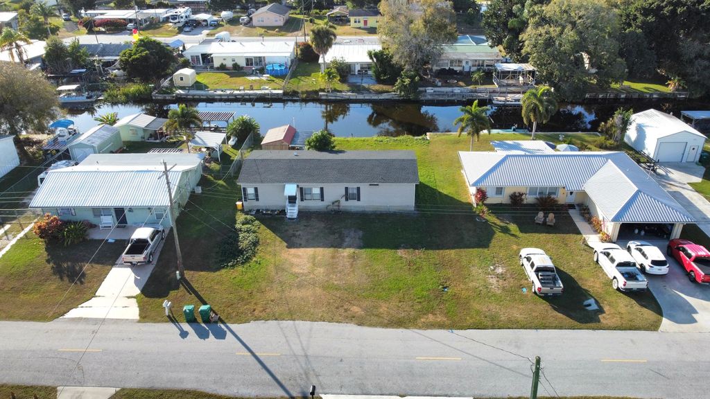 3045 SE 36th Avenue, Okeechobee, FL 34974
