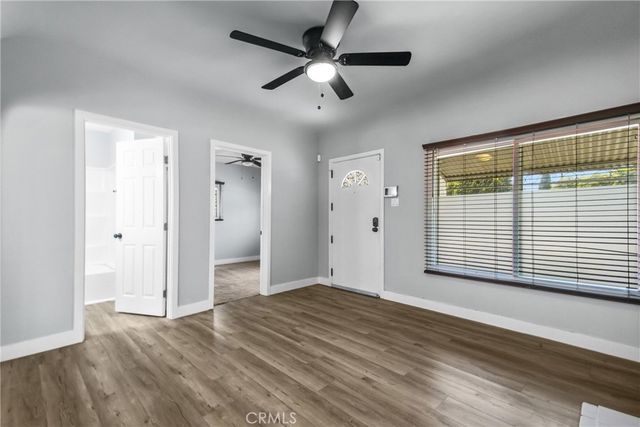 833 W 98th, Los Angeles, CA 90044
