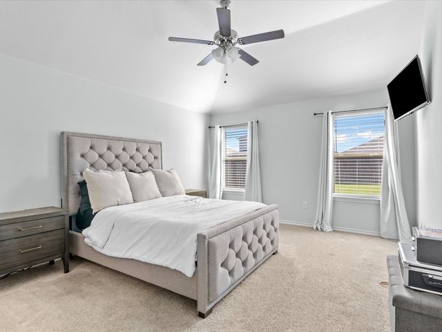 9929 Mescalbean Boulevard, Fort Worth, TX 76036